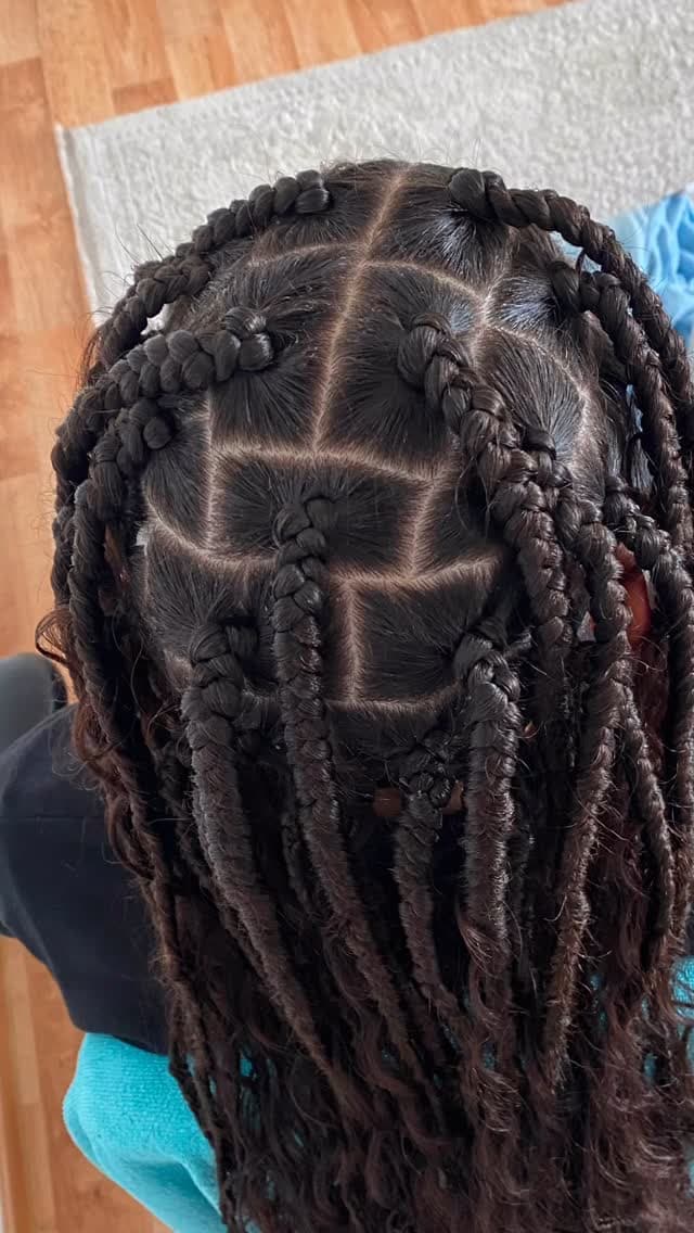 Glitz Braids - Photo 4